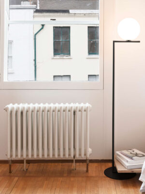 ic-f1-black-floor-anastassiades-flos-01